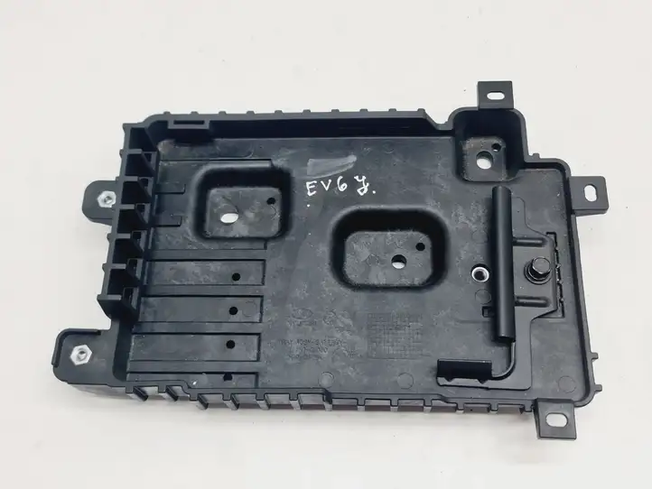 Kia EV6 (2021 - ) 37150GI000 Площадка аккумулятора — фото 1
