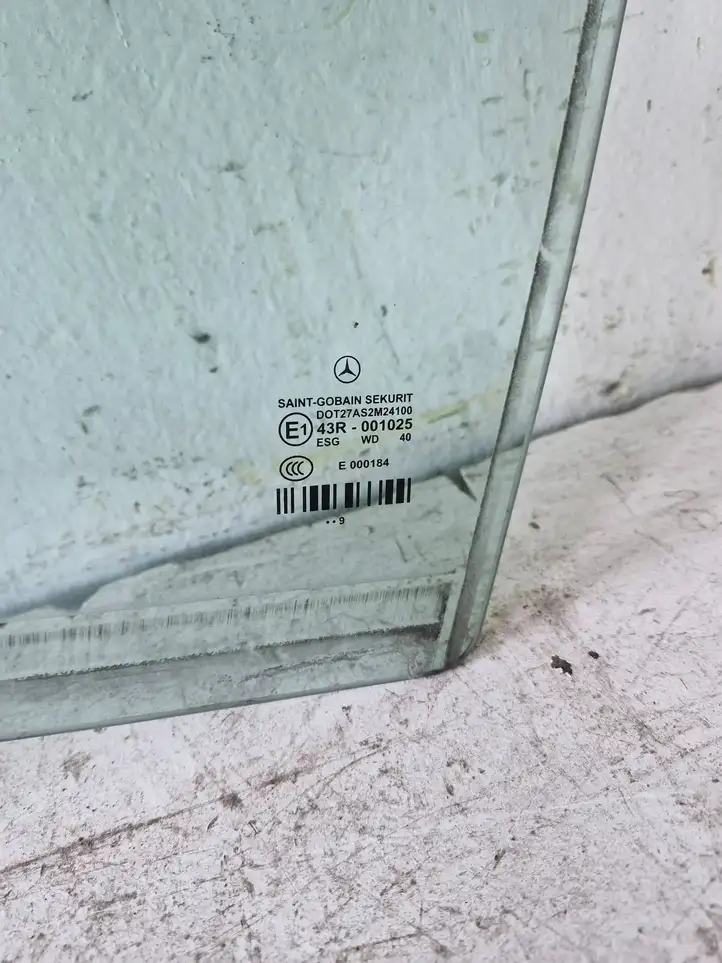 Mercedes-Benz E W212 (2009 - 2016) 43R001025 Стекло задней двери — фото 2