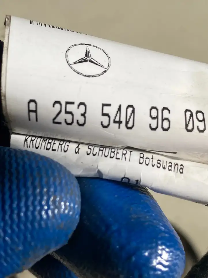 Mercedes-Benz GLC X253/C253 (2015 - ) A2535409609 Проводка задней двери — фото 3