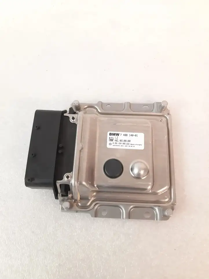 BMW 4 F36 Gran coupe (2017 - )  7488140 Блок управления AdBlue
