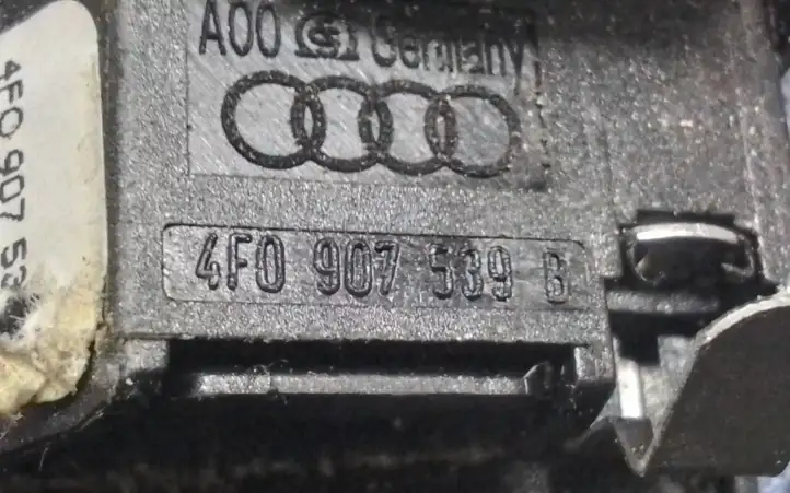 Audi A6 S6 C6 4F (2004 - 2008) 4F0907539B Датчик света — фото 2