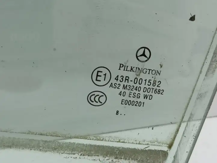 Mercedes-Benz C W204 (2007 - 2014) E143R001582 Стекло задней двери — фото 2