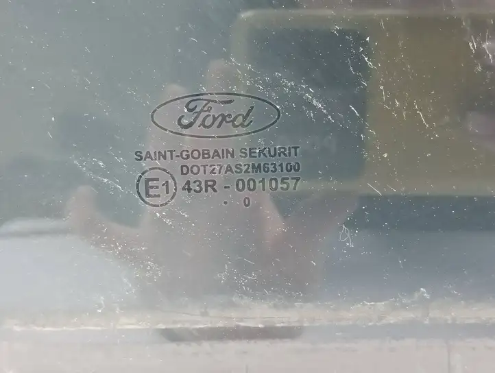Ford C-MAX II (2010 - 2015) E143R001057 Стекло задней двери — фото 2