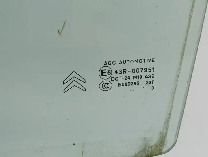 Citroen DS3 (2010 - 2016) E643R007951 Стекло передней двери — фото 2