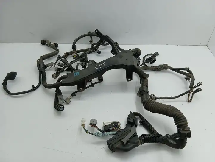 Lexus IS 220D-250-350 (2005 - 2010) 8212153230C Проводка двигателя — фото 1