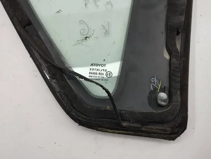 Toyota Corolla Verso AR10 (2004 - 2009) 43r00048 Заднее боковое стекло — фото 3