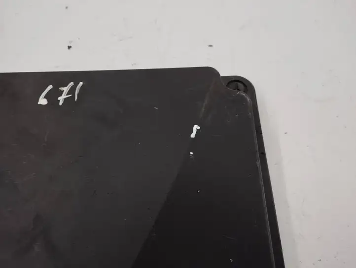 Maserati Quattroporte (2008 - 2012) Прочие детали моторного отсека — фото 4