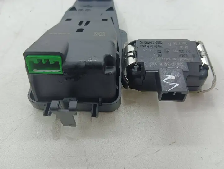 Volvo V60 (2010 - 2013) 31295504 Датчик дождя — фото 6