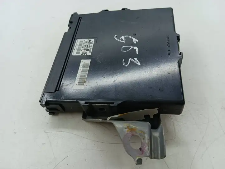 Toyota Avensis T270 (2012 - 2015) 8926005010 Модуль Start/Stop — фото 3