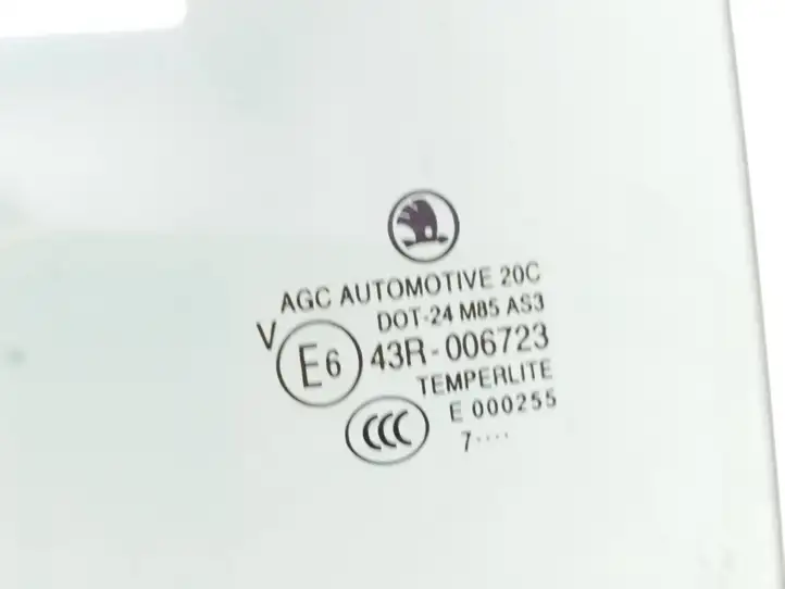Skoda Fabia Mk2 (5J) (2007 - 2014) 43R006723 Стекло задней двери — фото 2