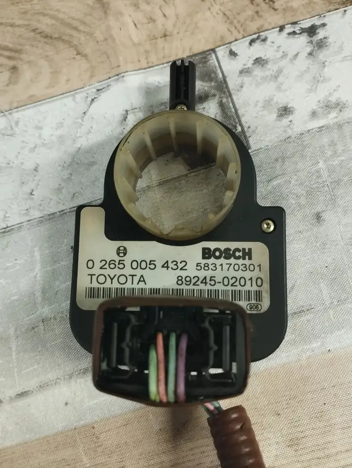 Toyota Corolla Verso AR10 (2004 - 2009) 0265005432 Датчик угла поворота руля — фото 3
