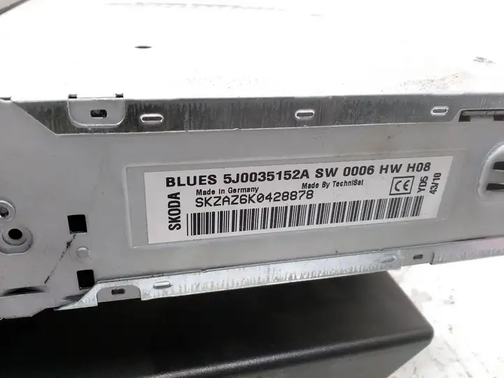 Skoda Roomster (5J) (2010 - 2015) 5J0035152A Магнитола / мультимедийная система — фото 5