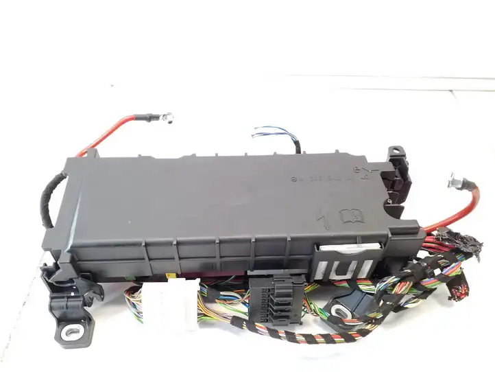 Mercedes-Benz B-class W246 (2014 - 2018)  A2465400040 Блок предохранителей