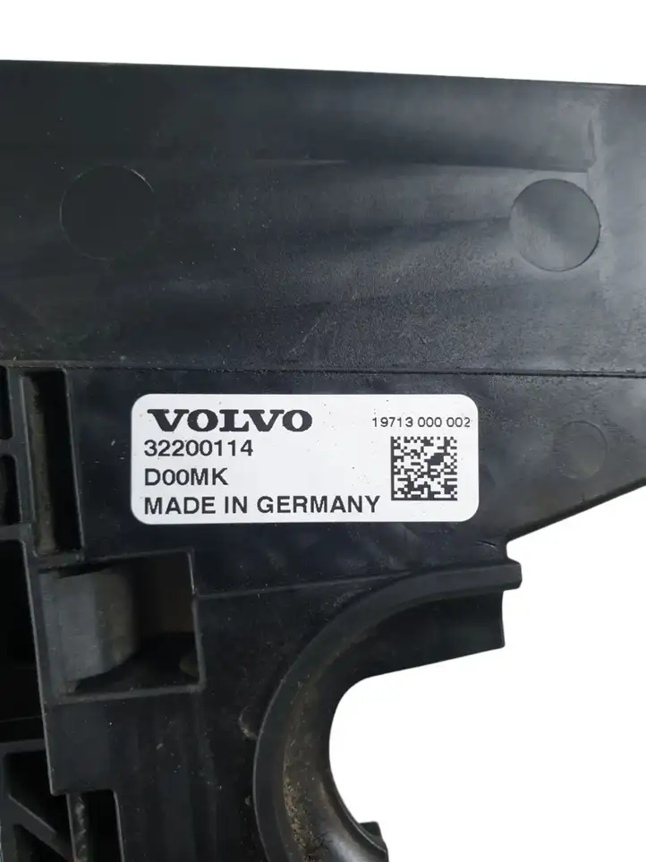 Volvo XC90 (2019 - ) 32200114 Клеммный узел плюсовых проводов — фото 5