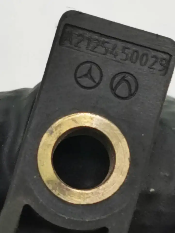 Mercedes-Benz E W212 (2009 - 2016) A2125401705 Датчик износа тормозных колодок — фото 3
