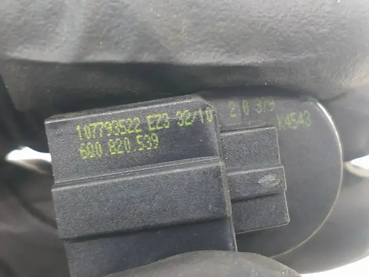 Volkswagen Cross Polo (2009 - 2018) 6Q0820539 Датчик температуры воздуха в салоне — фото 4