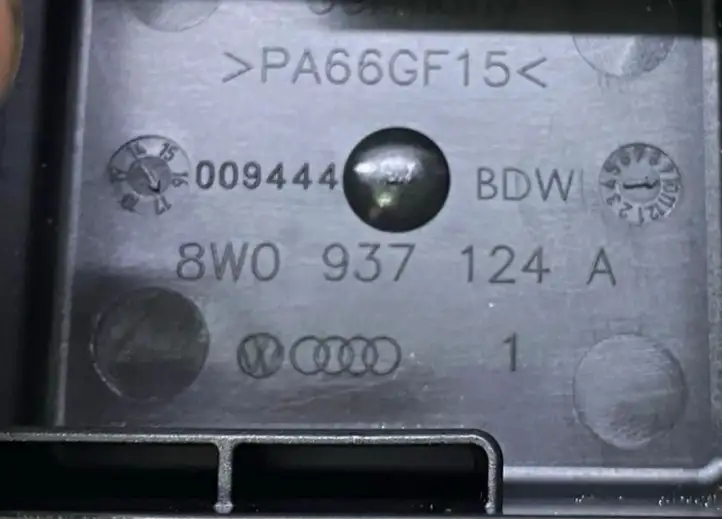 Audi A4 S4 B9 (2015 - 2019) 8W0937124A Блок предохранителей — фото 9