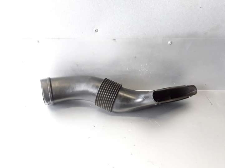 8638624 Volvo S60 Oro paėmimo kanalo detalė (-ės)