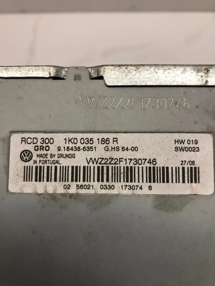 Volkswagen PASSAT B6 (2005 - 2010) 1K0035186R Магнитола / мультимедийная система — фото 6