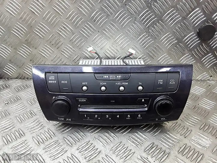 Honda FR-V (2004 - 2009) 39100sjde12b165l Магнитола / мультимедийная система — фото 1
