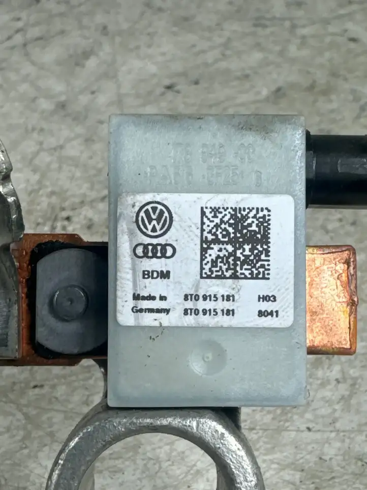 Audi A5 8T 8F (2011 - 2016) 8T0915181 Минусовой провод аккумулятора — фото 5