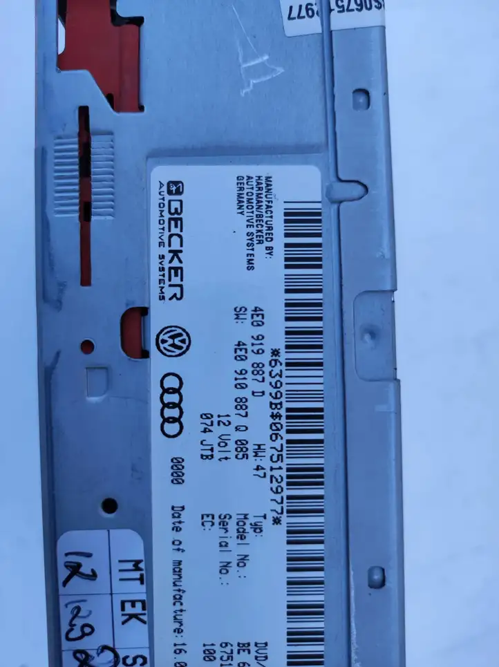 Audi Q7 4L (2005 - 2009) 4E0919887D Магнитола / мультимедийная система — фото 7