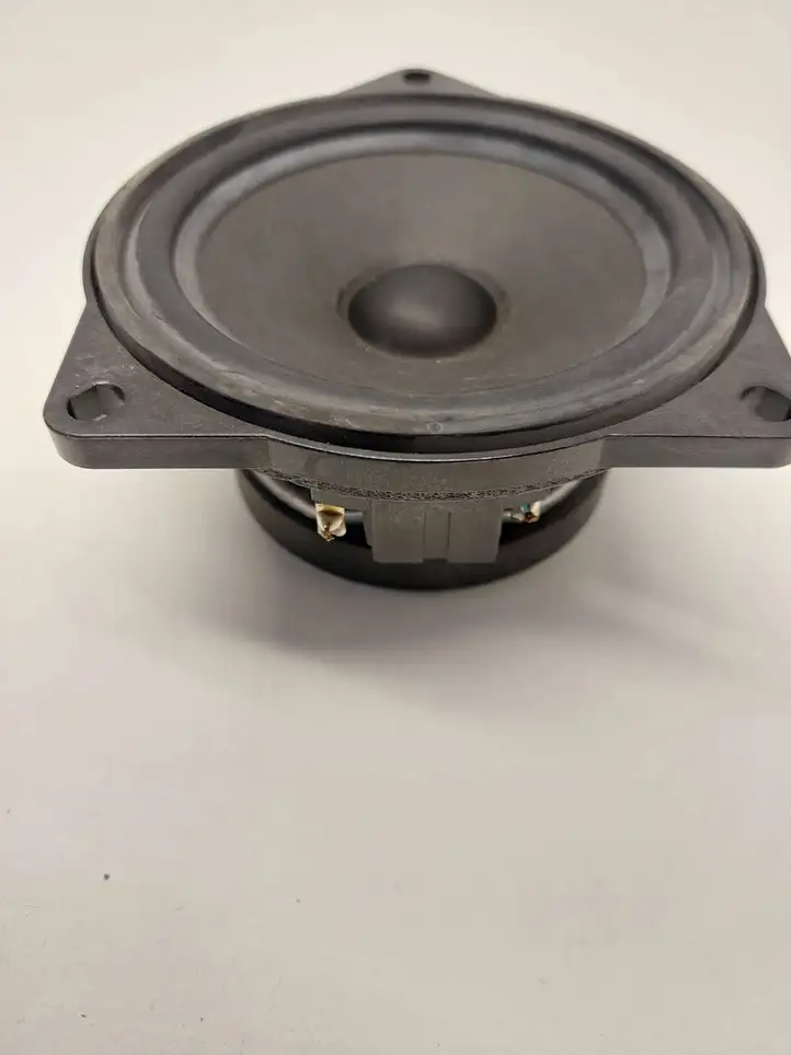 BMW 5 E60 E61 (2004 - 2010)  9143153 Громкоговоритель (громкоговорители) в передних дверях