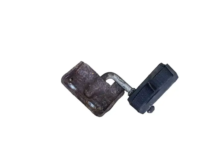 BMW X3 F25 (2010 - 2017) 18308509978 Кронштейн глушителя — фото 1
