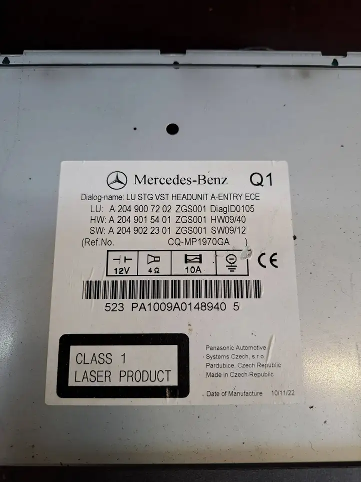 Mercedes-Benz C W204 (2007 - 2014) A2049015401 Магнитола / мультимедийная система — фото 3