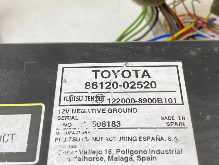 Toyota Auris 150 (2006 - 2012) 8612002520 Магнитола / мультимедийная система — фото 2
