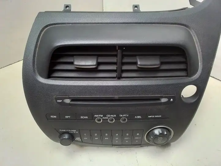 Honda Civic (2006 - 2011) 39100SMGE016M1 Магнитола / мультимедийная система — фото 2