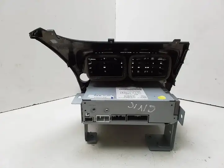 Honda Civic (2006 - 2011) 39100SMGE016M1 Магнитола / мультимедийная система — фото 3