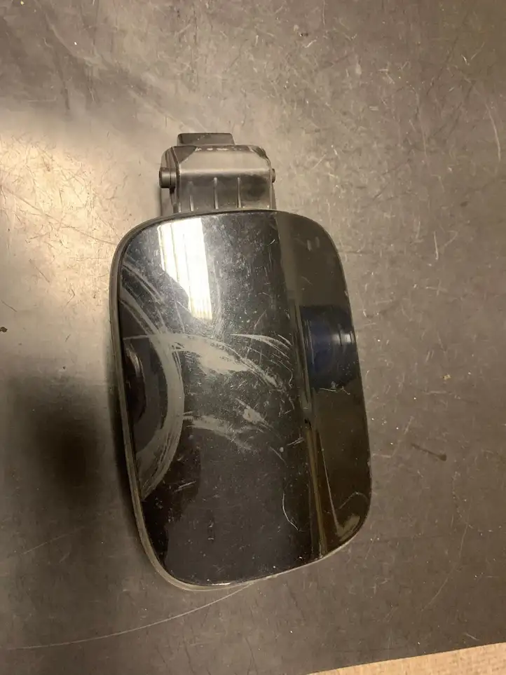 Audi A4 S4 B9 (2015 - 2019) 8W0809906A Крышка топливного бака — фото 1