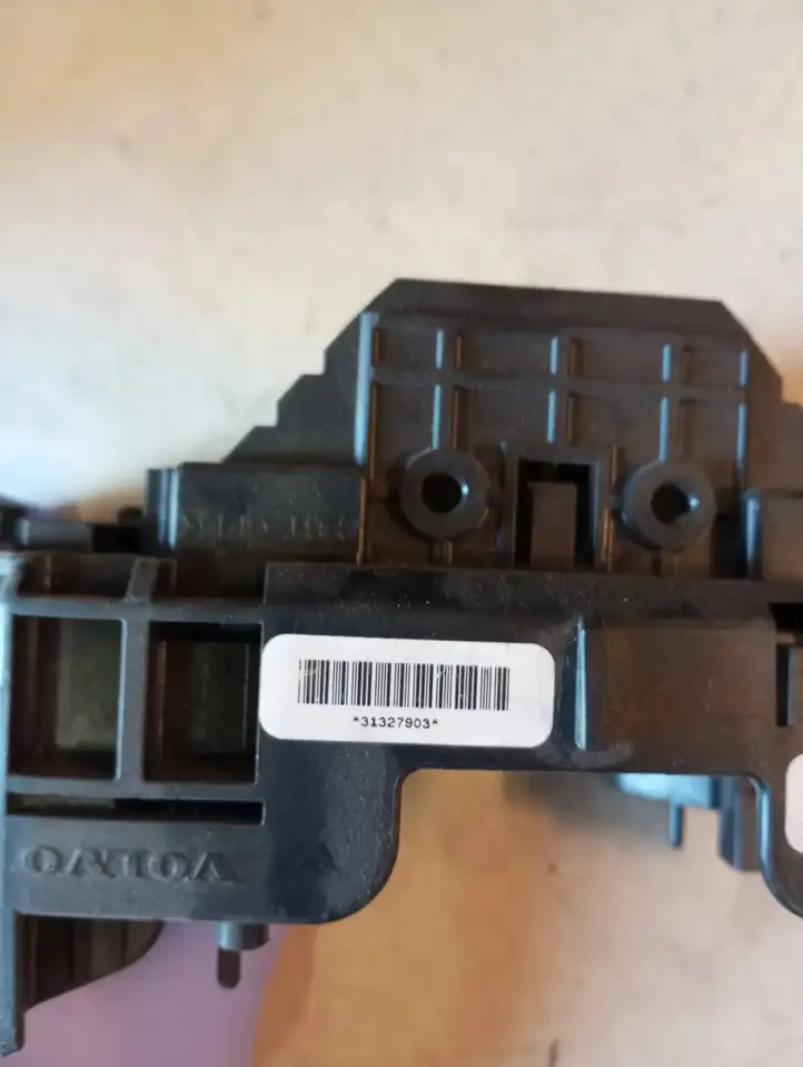 Volvo XC60 (2008 - 2013) 31327903 Датчик угла поворота руля — фото 2
