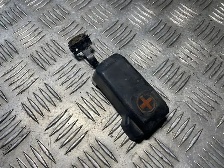 Toyota Avensis T250 (2003 - 2006) 7134334650 Плюсовой провод аккумулятора — фото 1