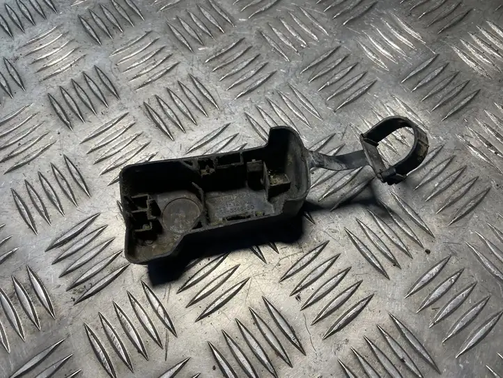 Toyota Avensis T250 (2003 - 2006) 7134334650 Плюсовой провод аккумулятора — фото 2