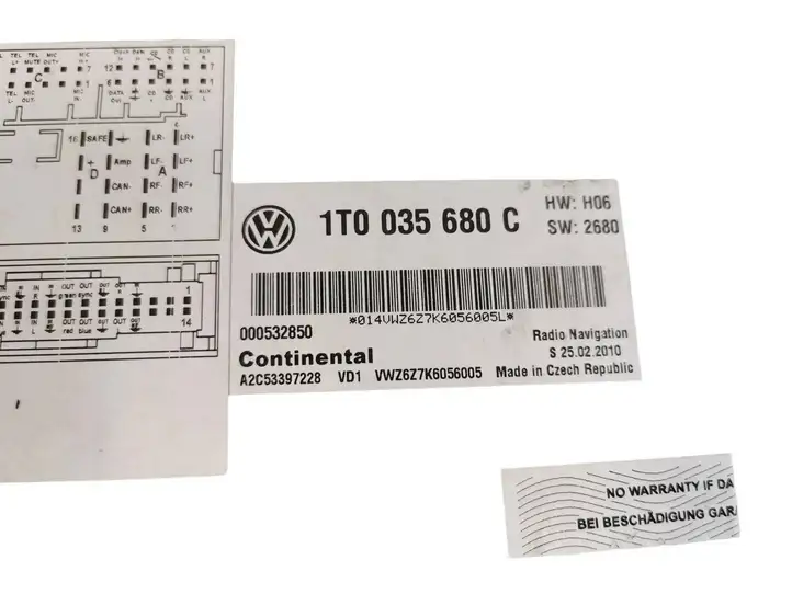 Volkswagen PASSAT B7 (2011 - 2014) 1T0035680C Магнитола / мультимедийная система — фото 2