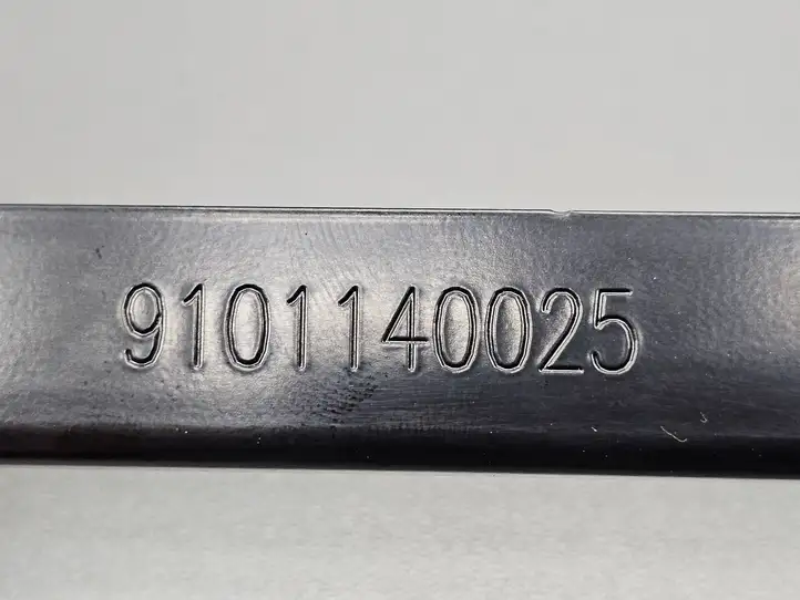 Hyundai i30 (2012 - 2015) 9101140025 Кронштейн ЭБУ двигателя — фото 5