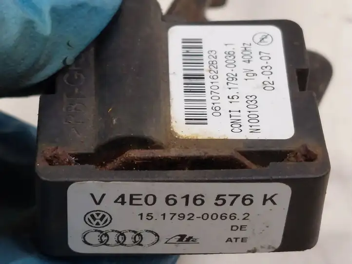 Audi A8 S8 D3 4E (2005 - 2007) 4E0616576K Датчик наклона — фото 5