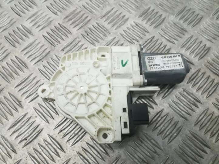 4L0959802B Audi Q7 4L Priekinis varikliukas langų pakėlėjo