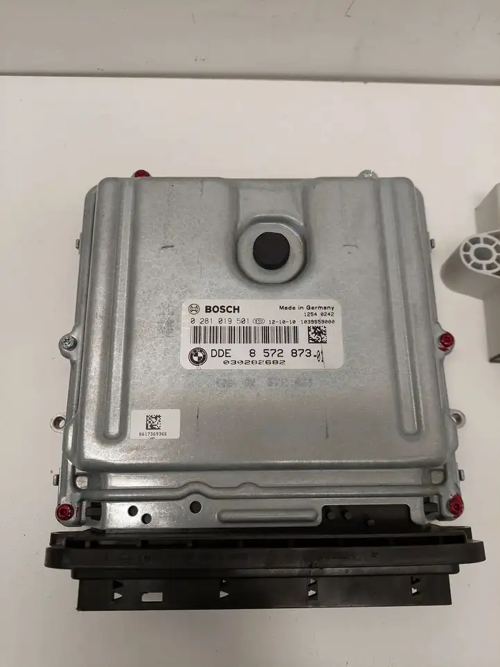BMW 6 F12 F13 (2010 - 2018) 8572873 Комплект системы зажигания — фото 3