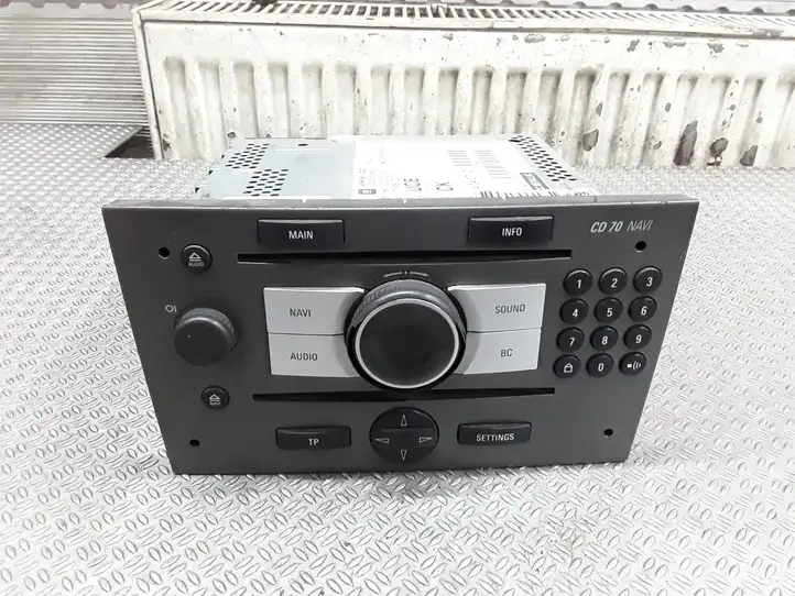 Opel Vectra C (2002 - 2005) 13270679CK Магнитола / мультимедийная система — фото 1
