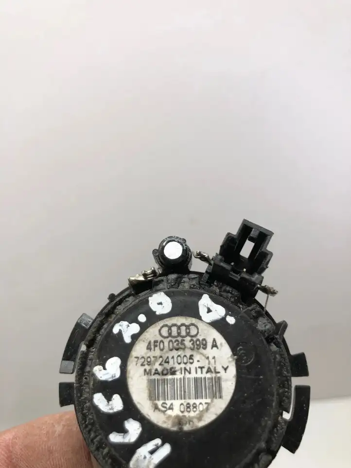 Audi A6 (2004 - 2008)  4F0035399A Громкоговоритель (громкоговорители) высокой частоты в передних дверях