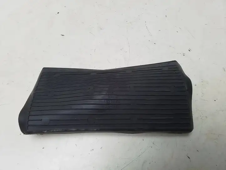 Volkswagen PASSAT B5.5 (2001 - 2005) 3B0858169B Прочие детали салона — фото 2