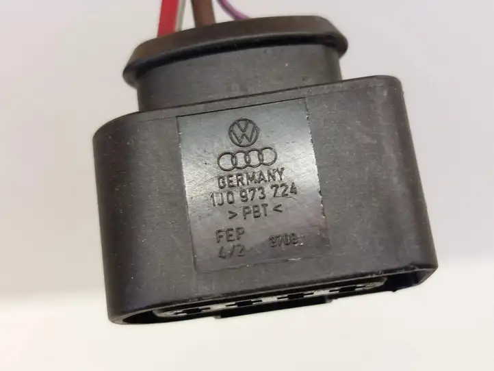 Volkswagen PASSAT B8 (2015 - ) 1J0973724 Прочая электропроводка — фото 3
