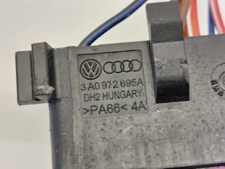 Volkswagen PASSAT B8 (2015 - ) 3A0972695A Прочая электропроводка — фото 4
