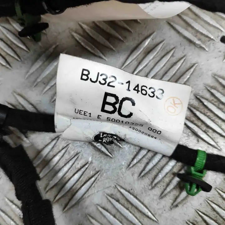 Land Rover Evoque I (2011 - 2015) BJ3214633BC Прочая электропроводка — фото 8