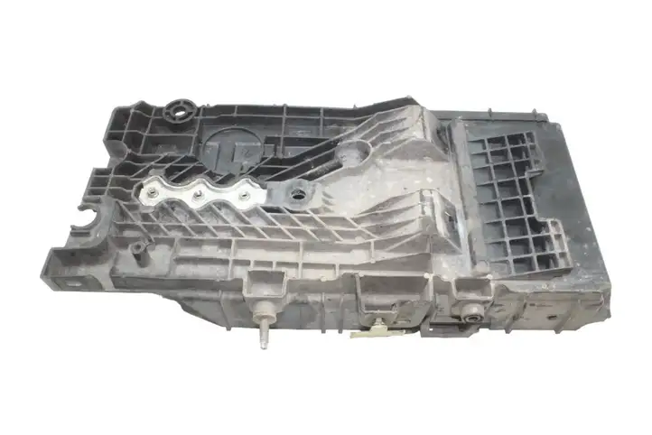 Ford Mondeo MK V (2014 - ) DG9310723AE Ящик аккумулятора — фото 2