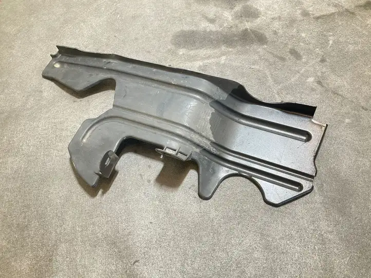 Toyota Corolla Verso AR10 (2004 - 2009) 532850F040 Прочие внешние детали — фото 2