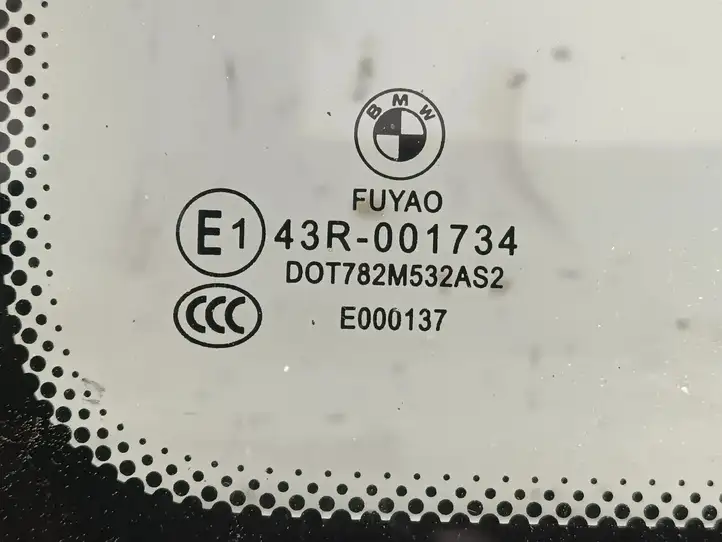 BMW 2 F46 (2015 - ) 43R001734 Заднее боковое стекло — фото 2
